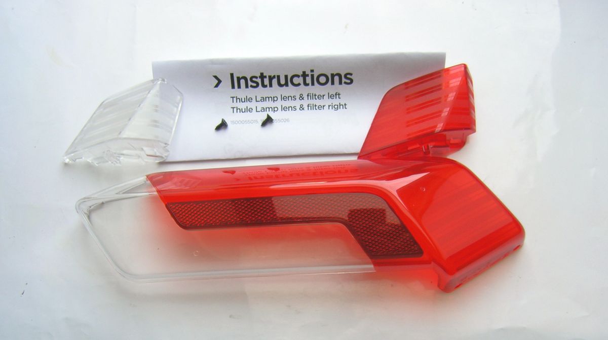 Thule Glas Rückleuchte rechts Epos